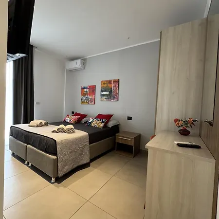 Oda ve Kahvaltı Solus