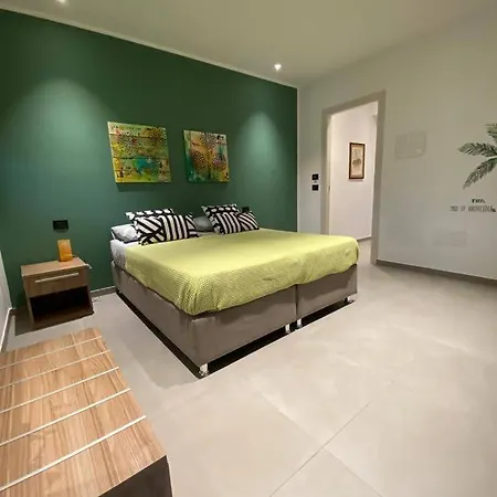 Bed & Breakfast Solus 3*